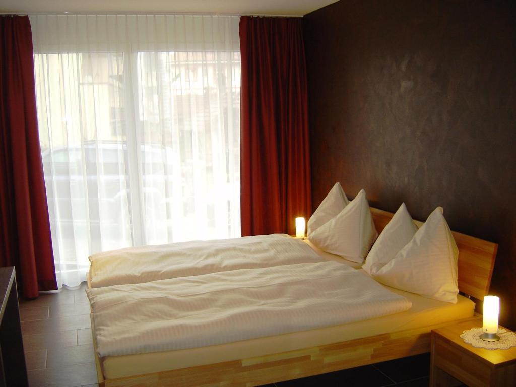 Hotel Restaurant Jura Kerzers Номер фото